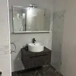 Lucia شقة *