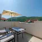 Lucia Apartamento *