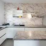 Lucia Apartment
