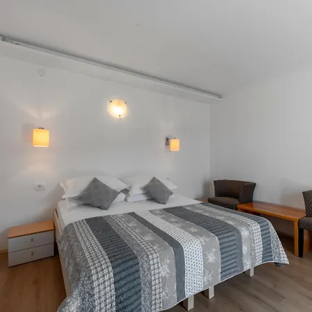 Lucia * Mokošica